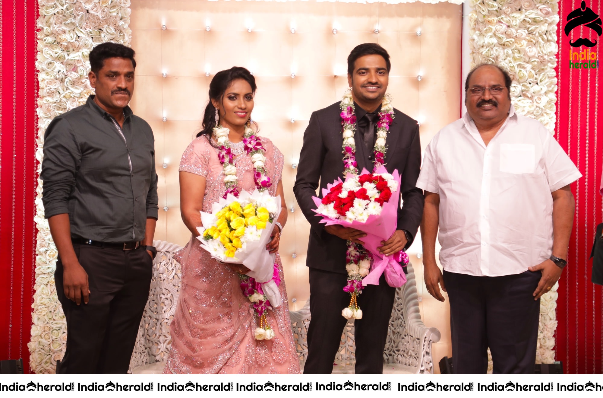 Famous Comedy Actor Sathish and Sindhu Wedding Stills Set 9