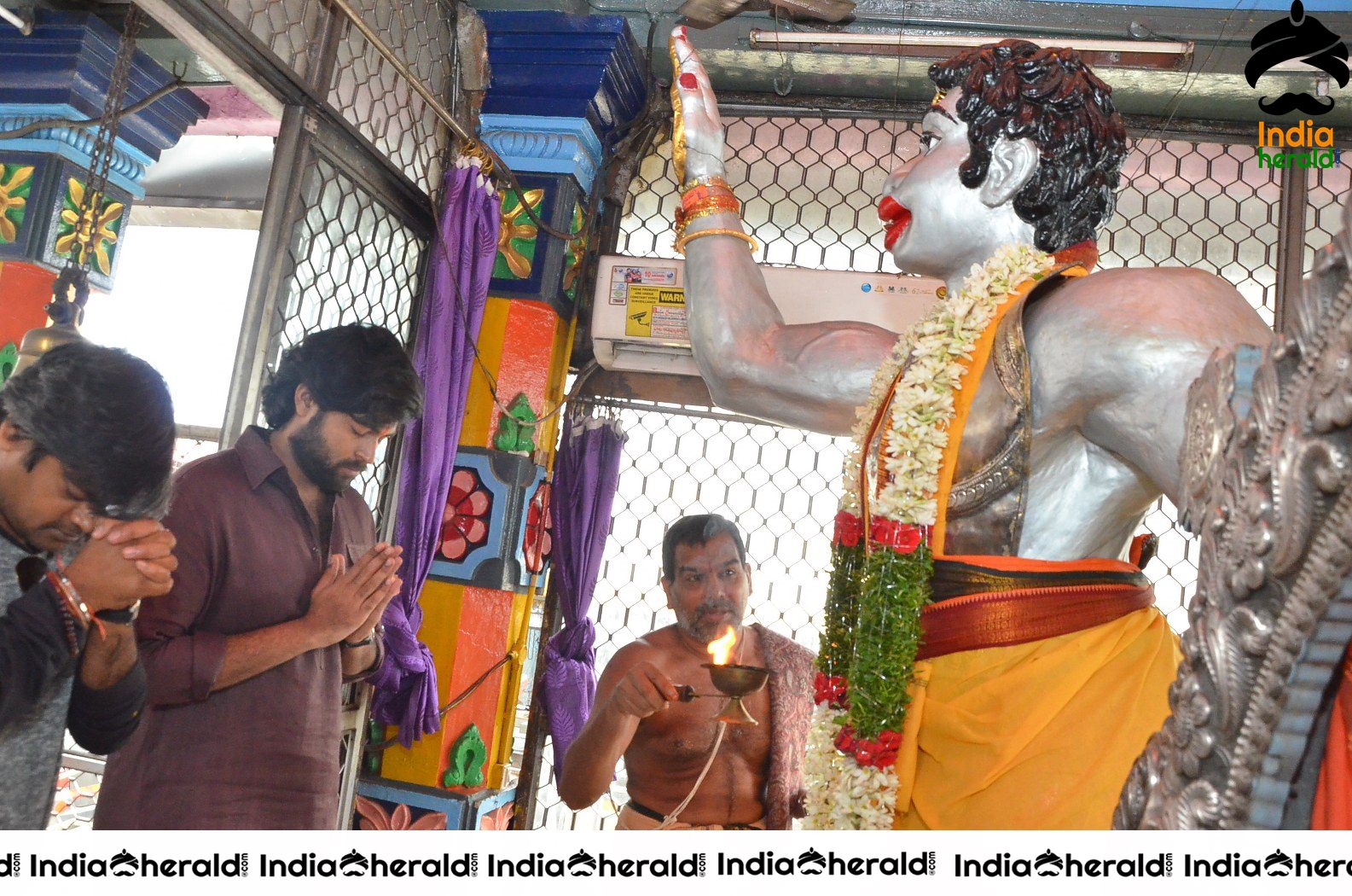 Gaddalakonda Ganesh At Hanuman Junction Set 1