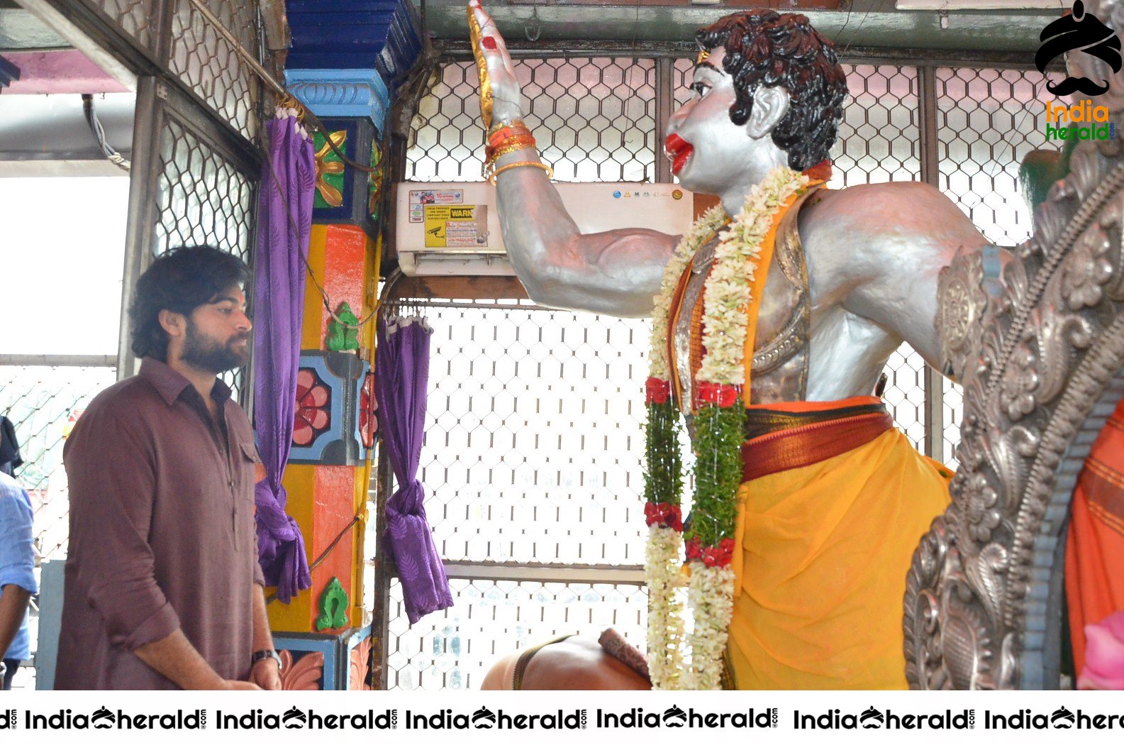 Gaddalakonda Ganesh At Hanuman Junction Set 1