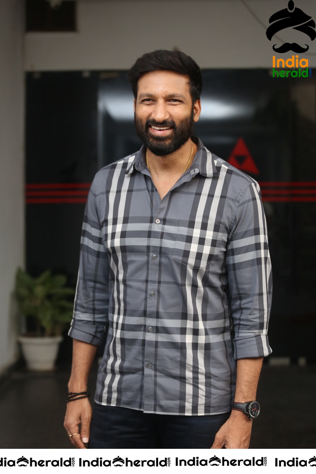 Gopichand Interview Post Chanakya Stills Set 1