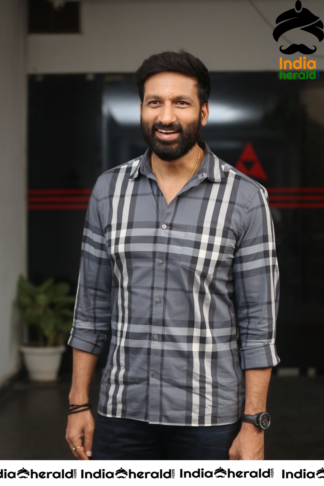 Gopichand Interview Post Chanakya Stills Set 1