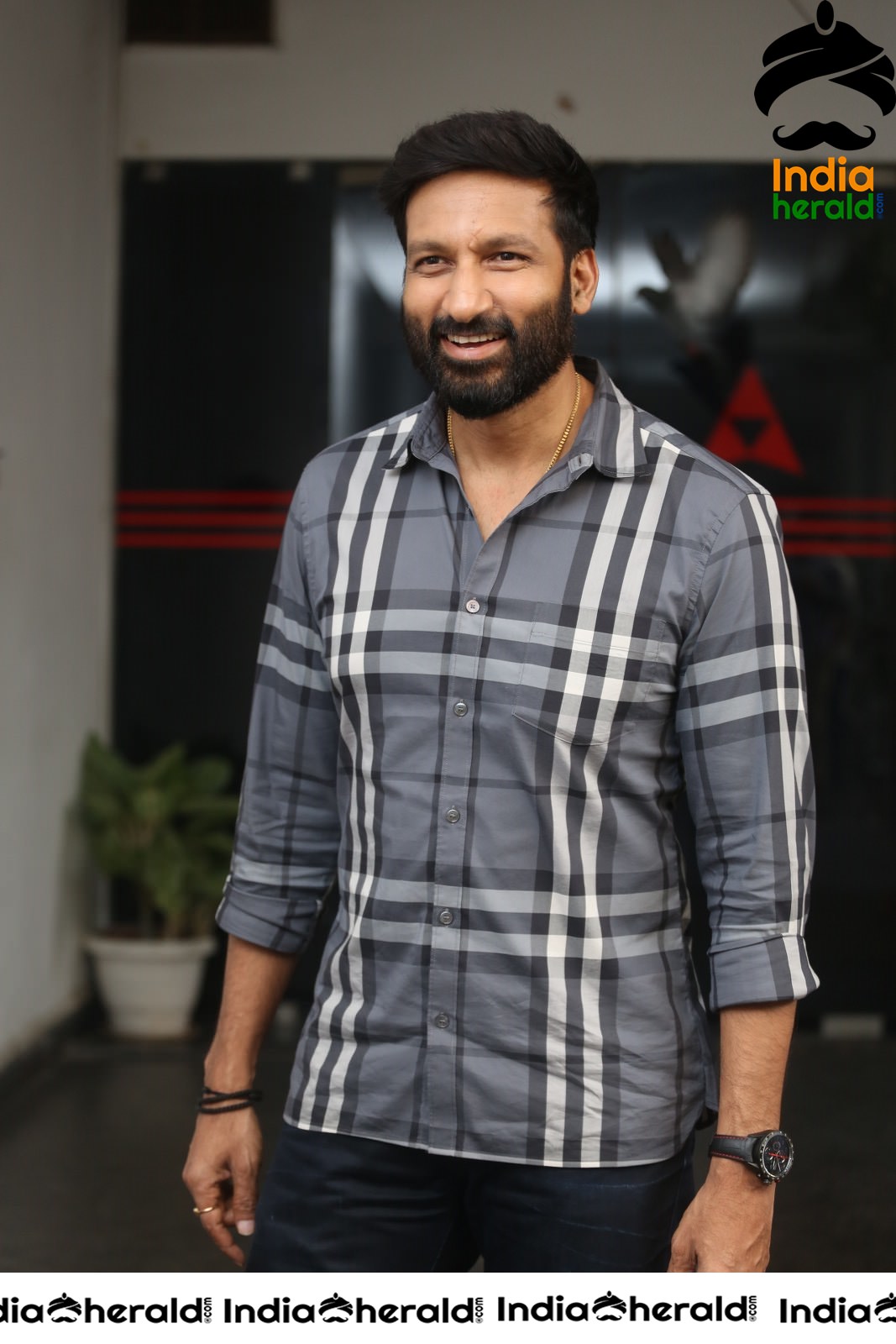 Gopichand Interview Post Chanakya Stills Set 1