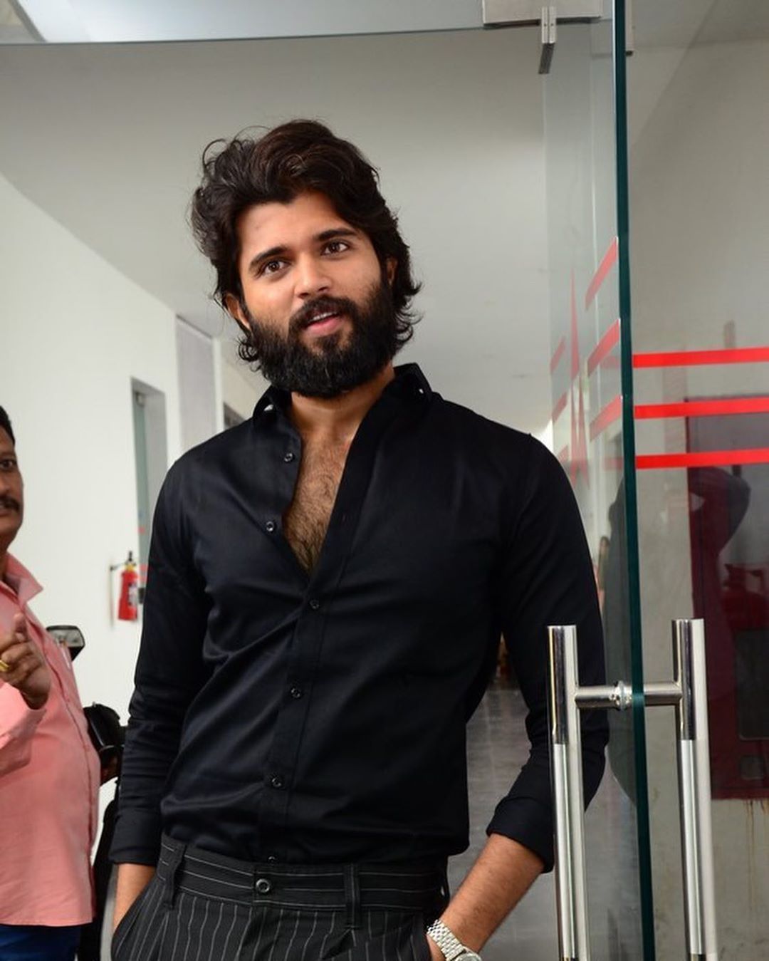 Vijay Devarakonda India's future superstar | cinejosh.com