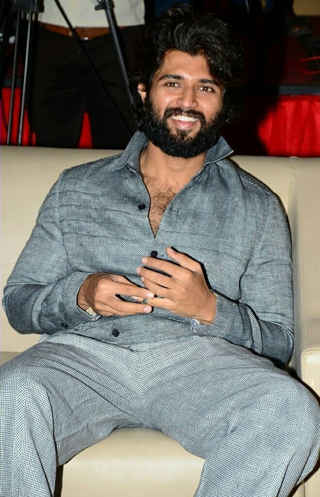 Handsome Hunk Vijay Deverakonda At Dear Comrade Trailer Launch