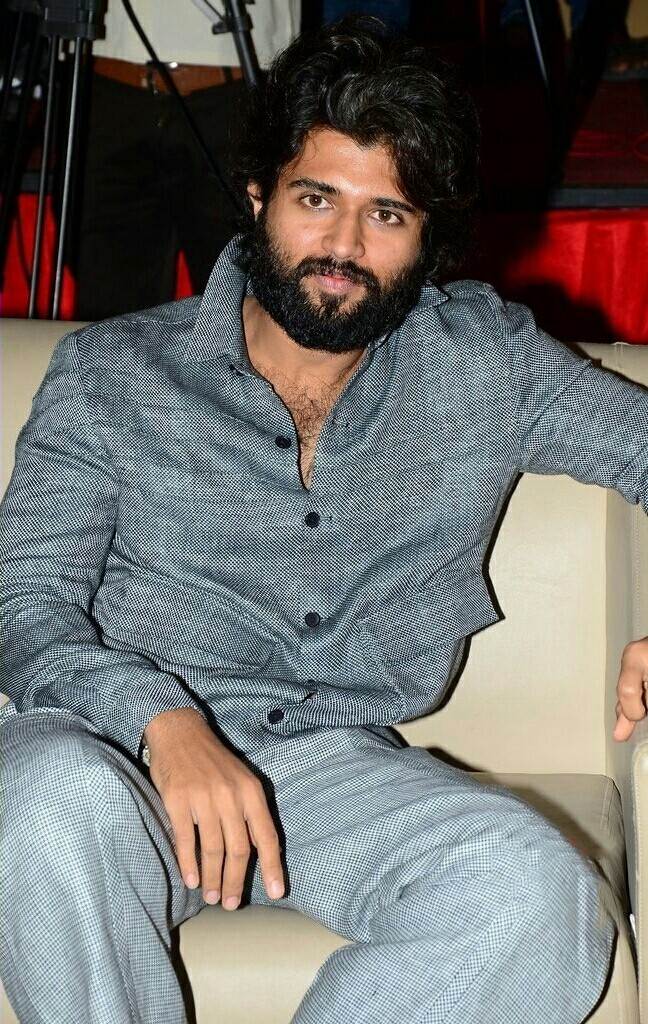 Handsome Hunk Vijay Deverakonda At Dear Comrade Trailer Launch