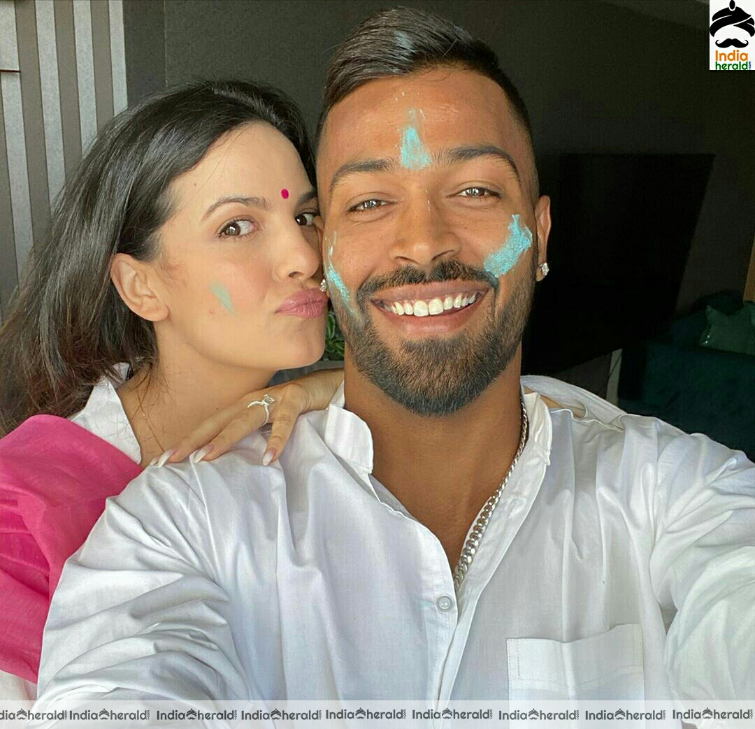 Hardik Pandya Holy Celebration Stills