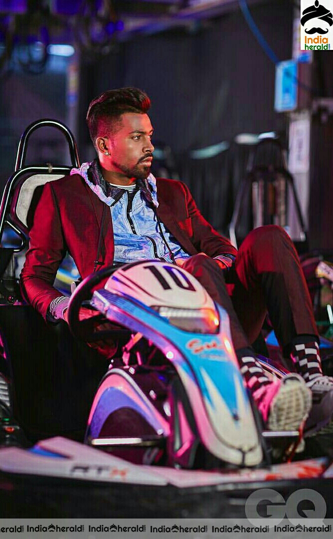 Hardik pandya latest clicks