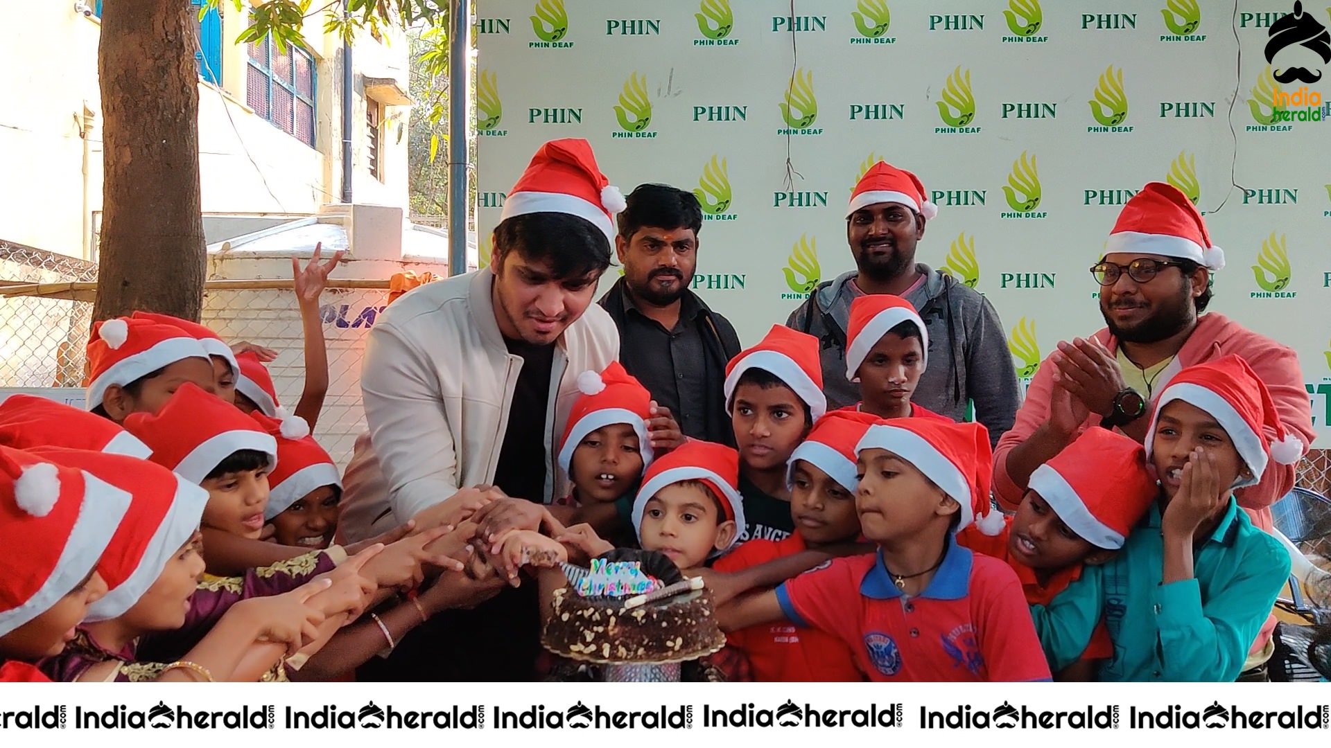 Hero Nikhil celebrated Christmas with physically challenged kids