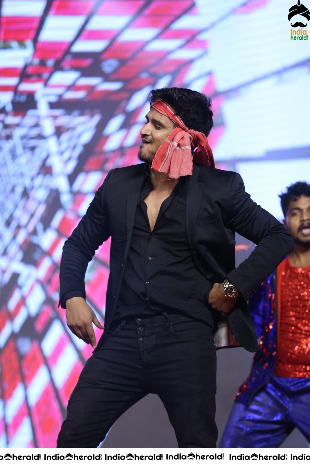 Hero Nikhil Siddhartha Sets the Stage on Fire with his Energetic Dance Set 1