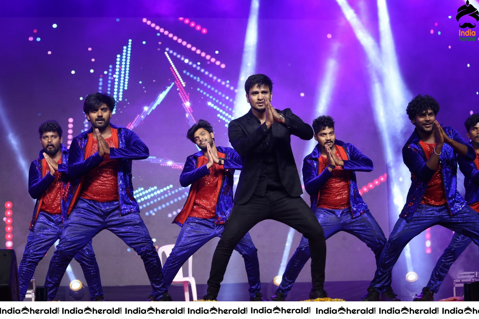 Hero Nikhil Siddhartha Sets the Stage on Fire with his Energetic Dance Set 2