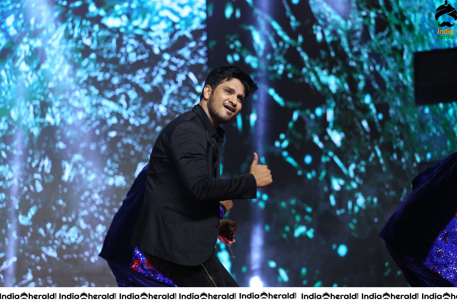 Hero Nikhil Siddhartha Sets the Stage on Fire with his Energetic Dance Set 2