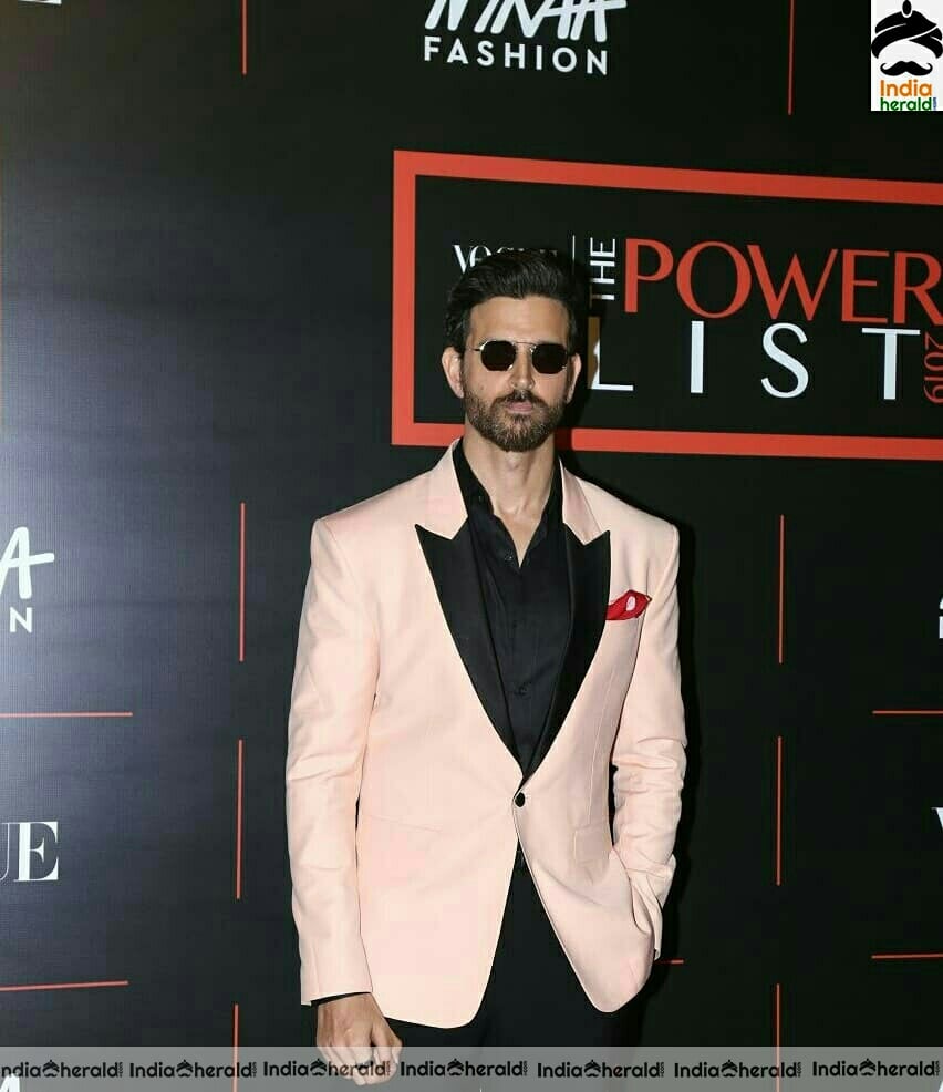 Hrithik Roshan HD Stills At Vogue Nykaa Power List Awards 2019