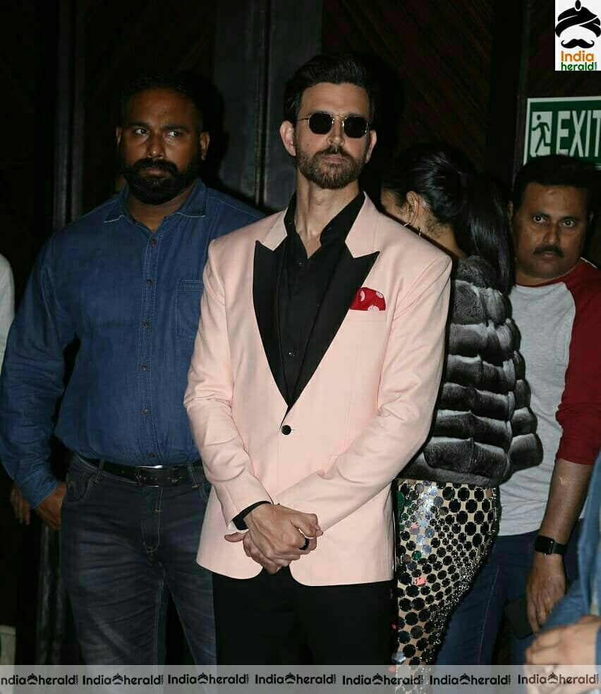 Hrithik Roshan HD Stills At Vogue Nykaa Power List Awards 2019