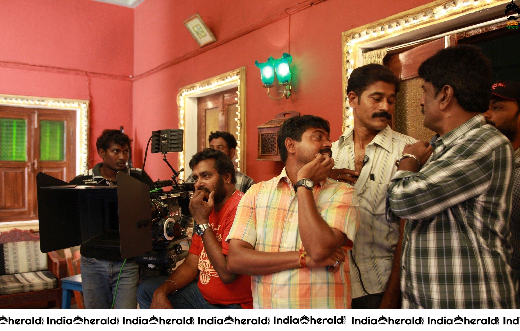INDIA HERALD EXCLUSIVE Actor Ajith Unseen Stylish Photoshoot Stills as a Don Set 1