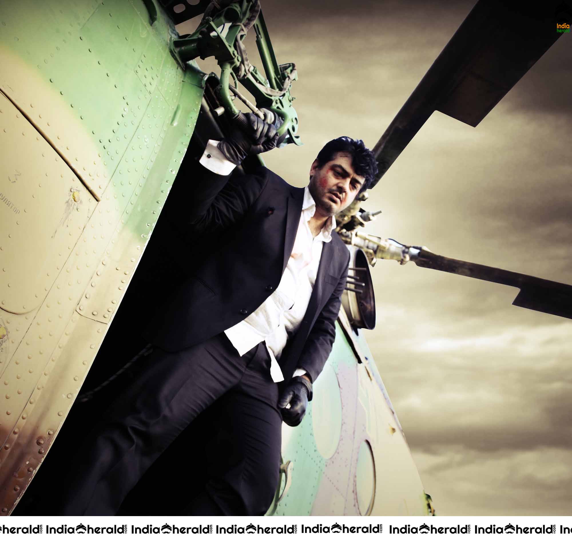 INDIA HERALD EXCLUSIVE Actor Ajith Unseen Stylish Photoshoot Stills as a Don Set 2