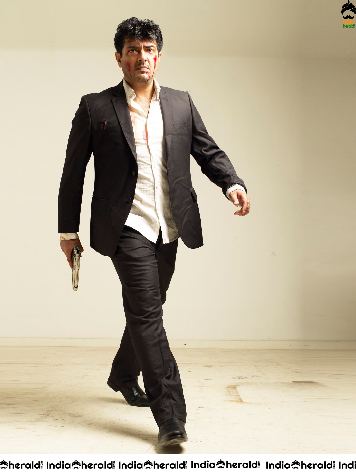 INDIA HERALD EXCLUSIVE Actor Ajith Unseen Stylish Photoshoot Stills as a Don Set 3