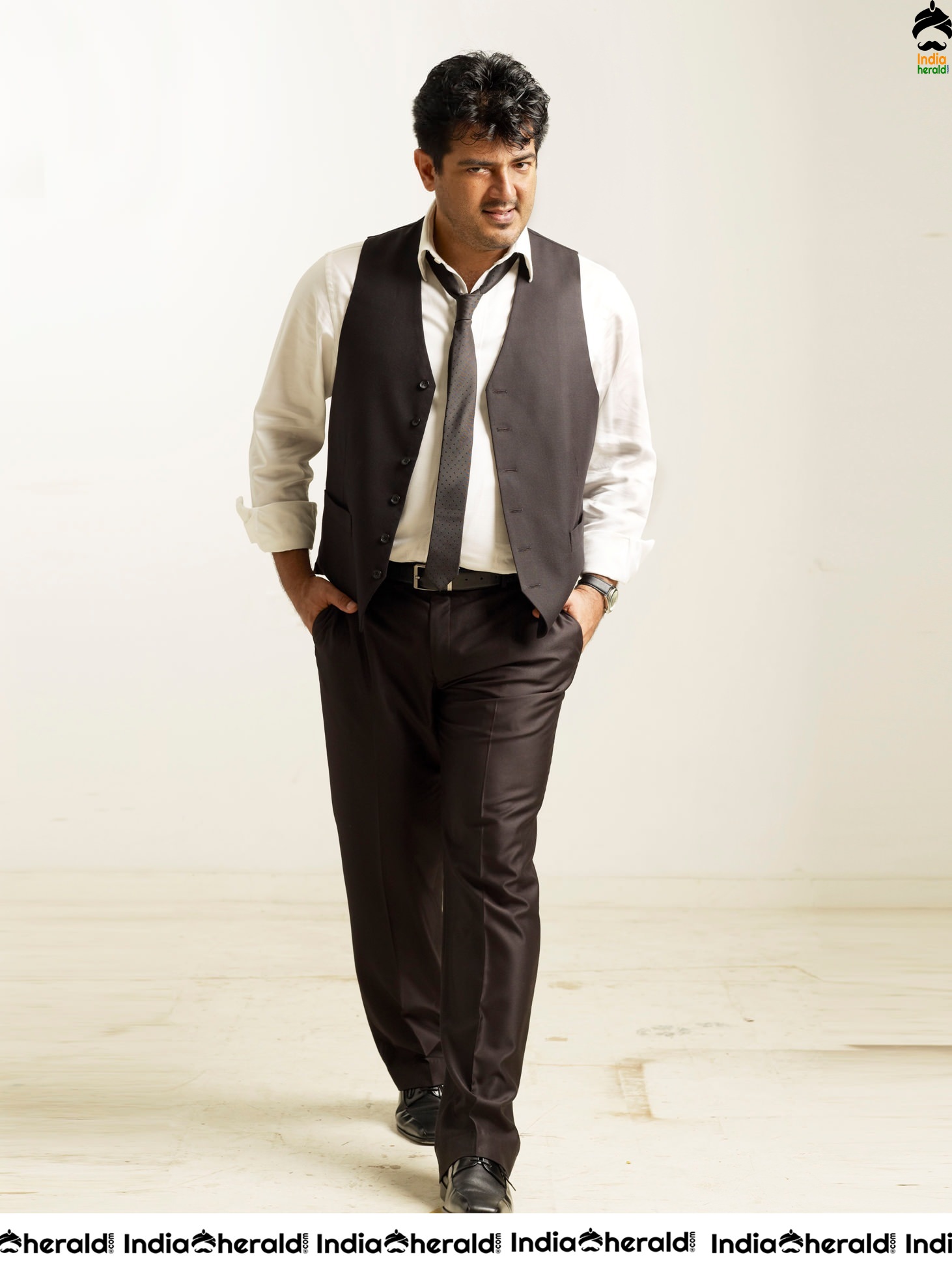 INDIA HERALD EXCLUSIVE Actor Ajith Unseen Stylish Photoshoot Stills as a Don Set 3