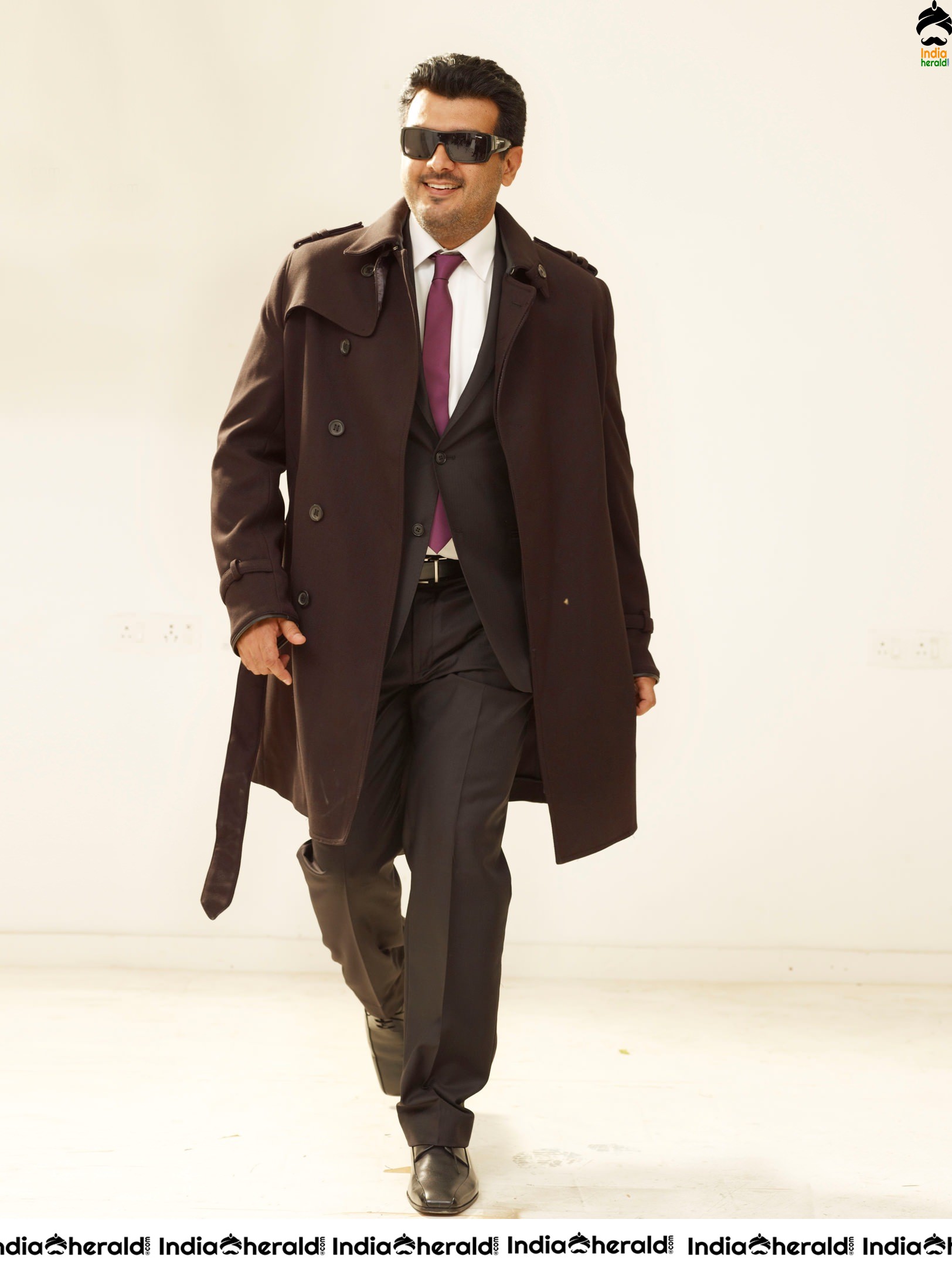 INDIA HERALD EXCLUSIVE Actor Ajith Unseen Stylish Photoshoot Stills as a Don Set 4