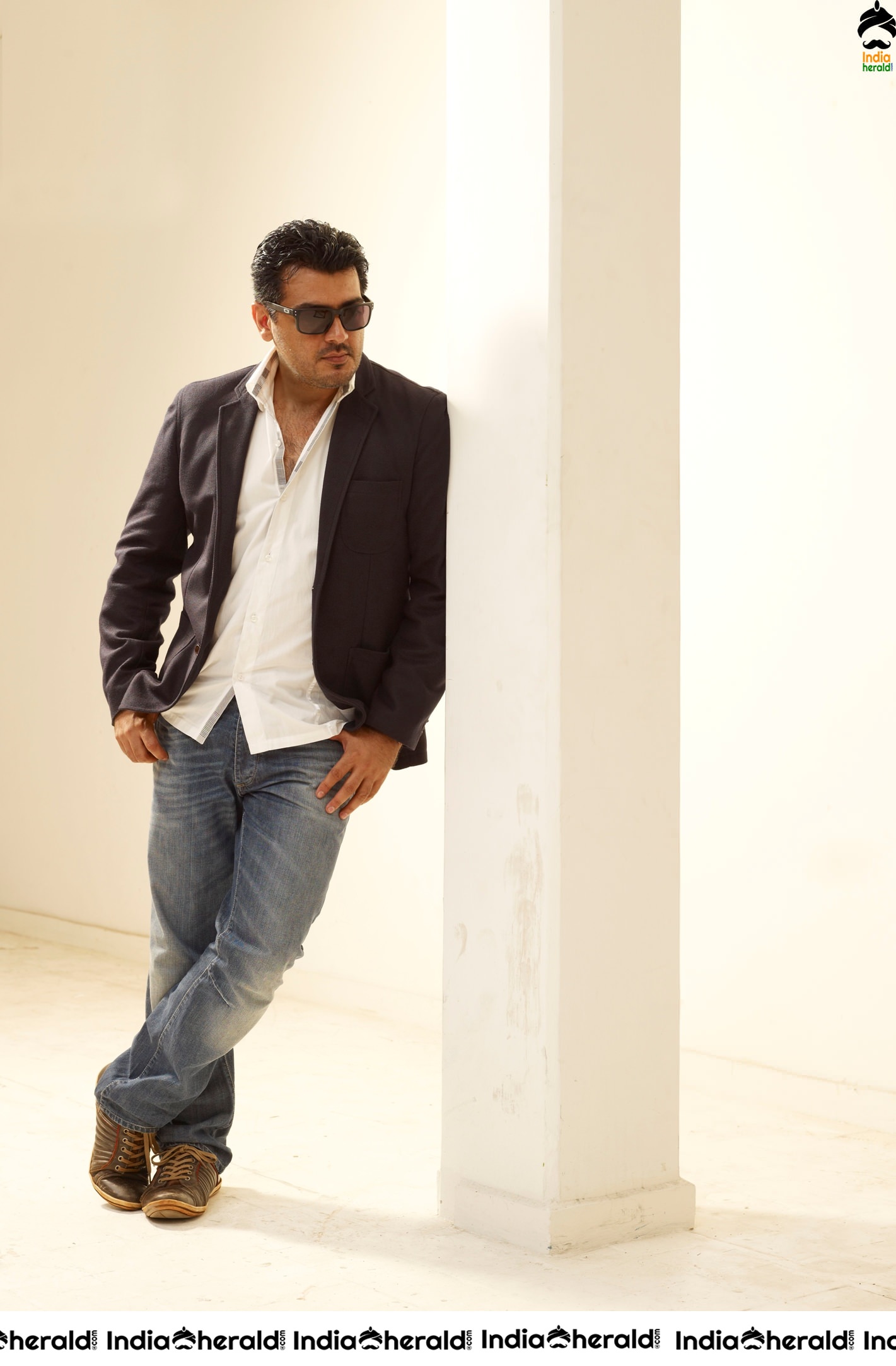 INDIA HERALD EXCLUSIVE Actor Ajith Unseen Stylish Photoshoot Stills as a Don Set 4