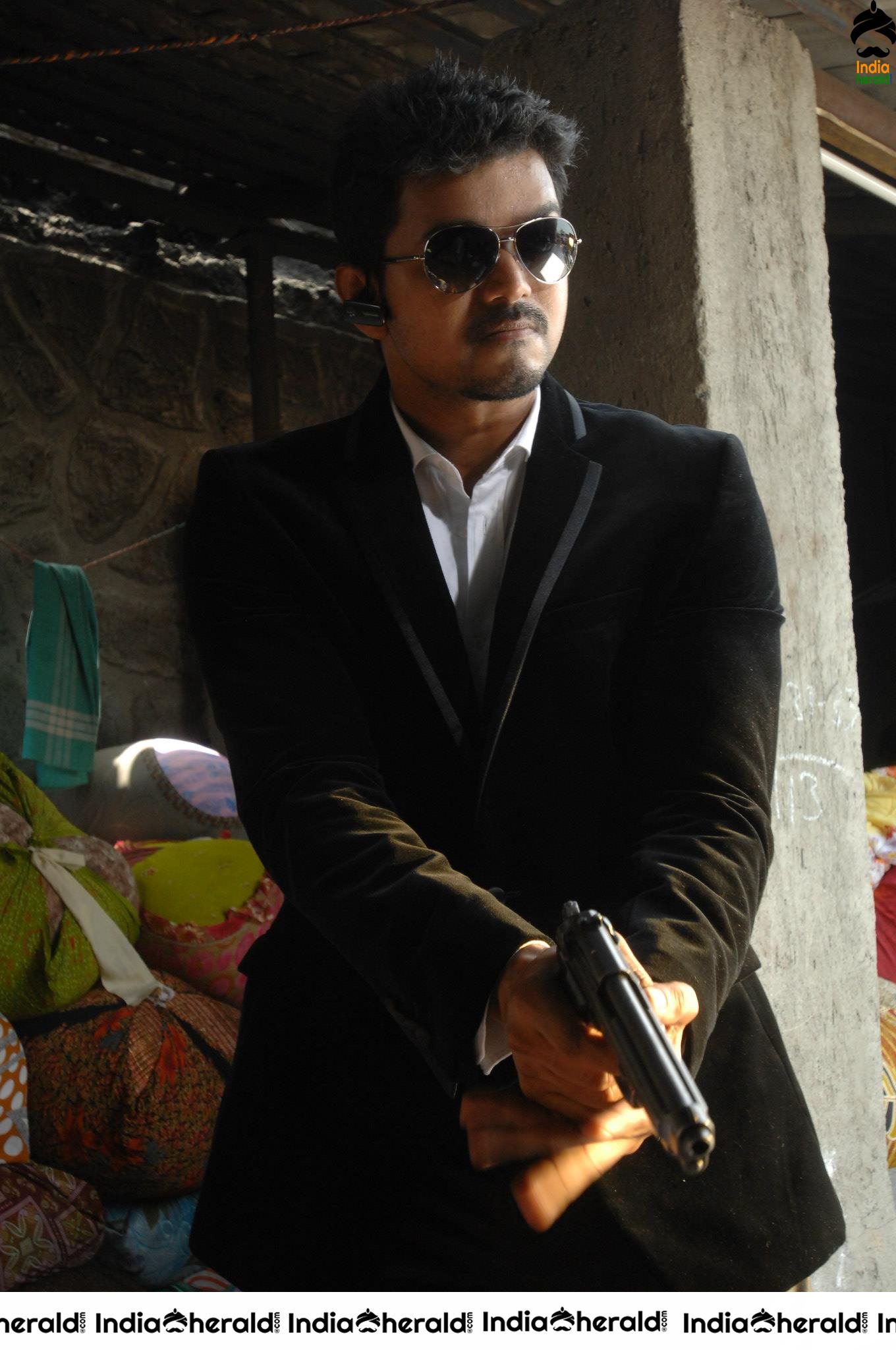 INDIA HERALD EXCLUSIVE Actor Vijay Unseen Photos Collection Set 1