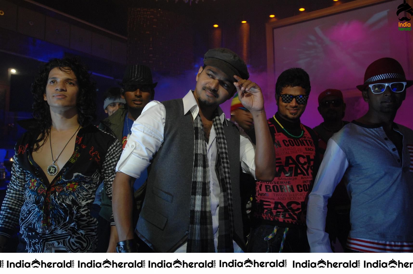 INDIA HERALD EXCLUSIVE Actor Vijay Unseen Photos Collection Set 1