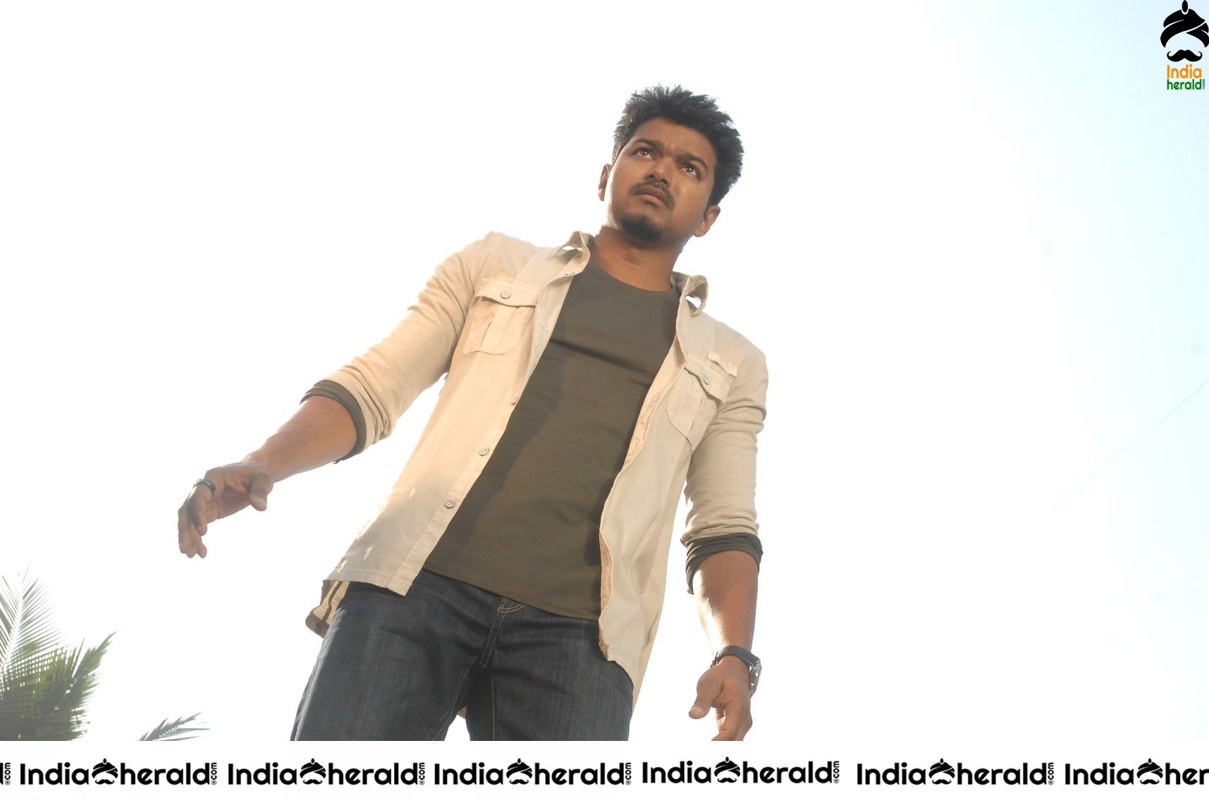 INDIA HERALD EXCLUSIVE Actor Vijay Unseen Photos Collection Set 3