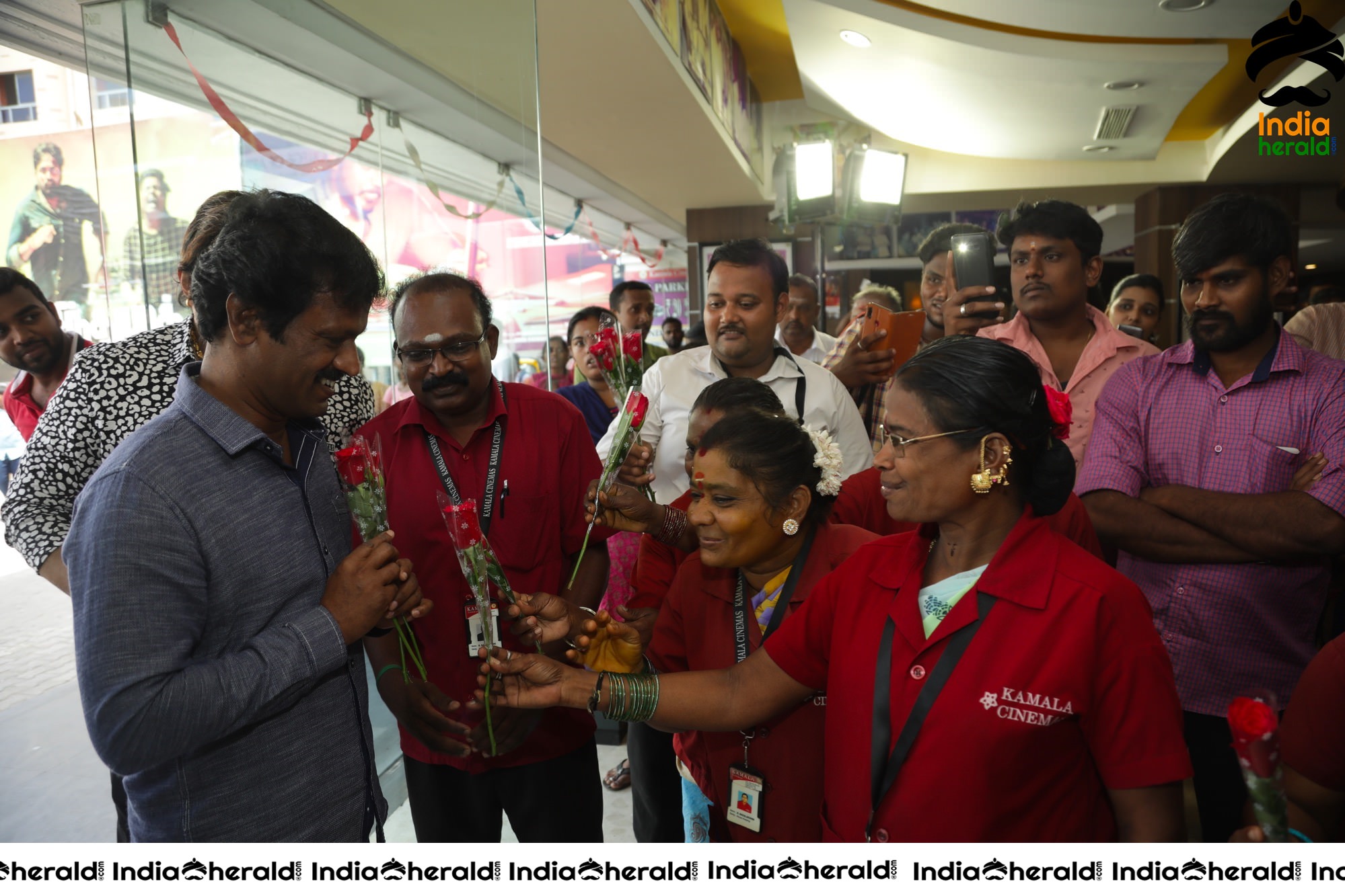 Kamala Cinemas Honours Director Cheran Post Biggboss Success Set 1