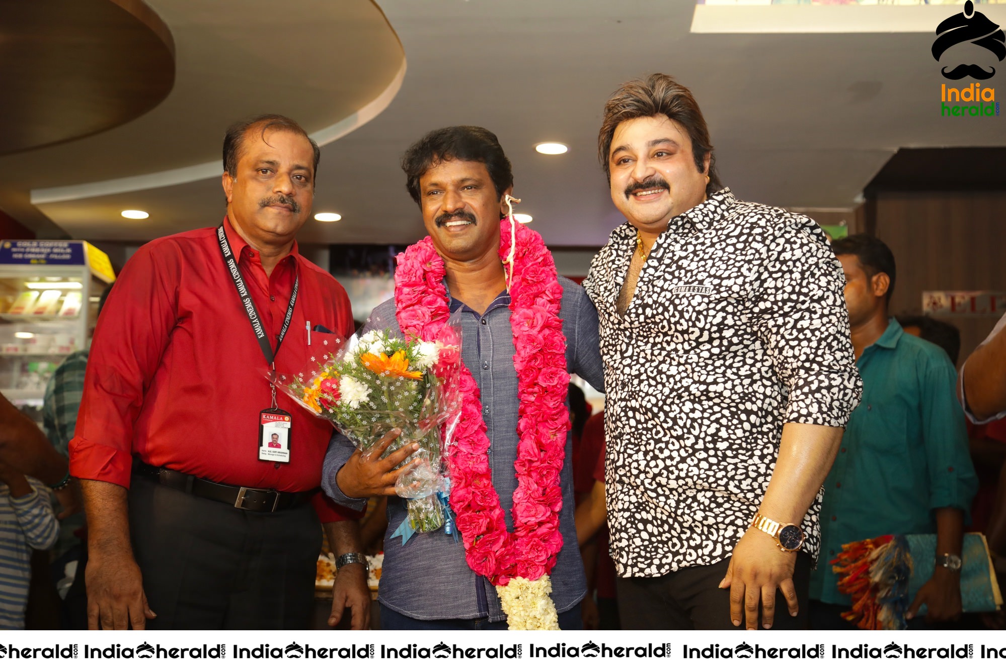Kamala Cinemas Honours Director Cheran Post Biggboss Success Set 2