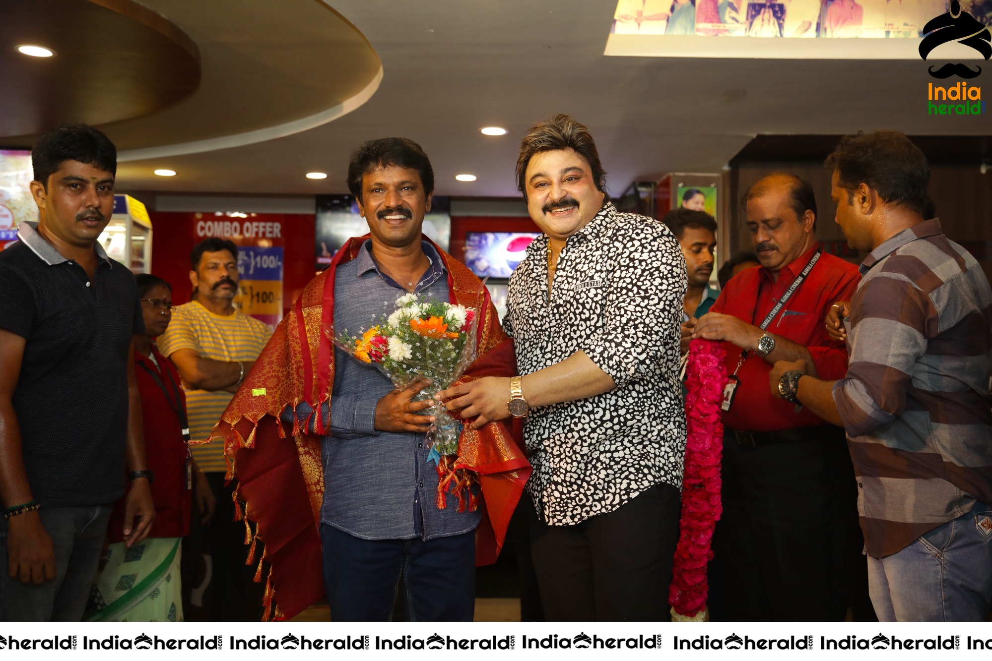 Kamala Cinemas Honours Director Cheran Post Biggboss Success Set 2