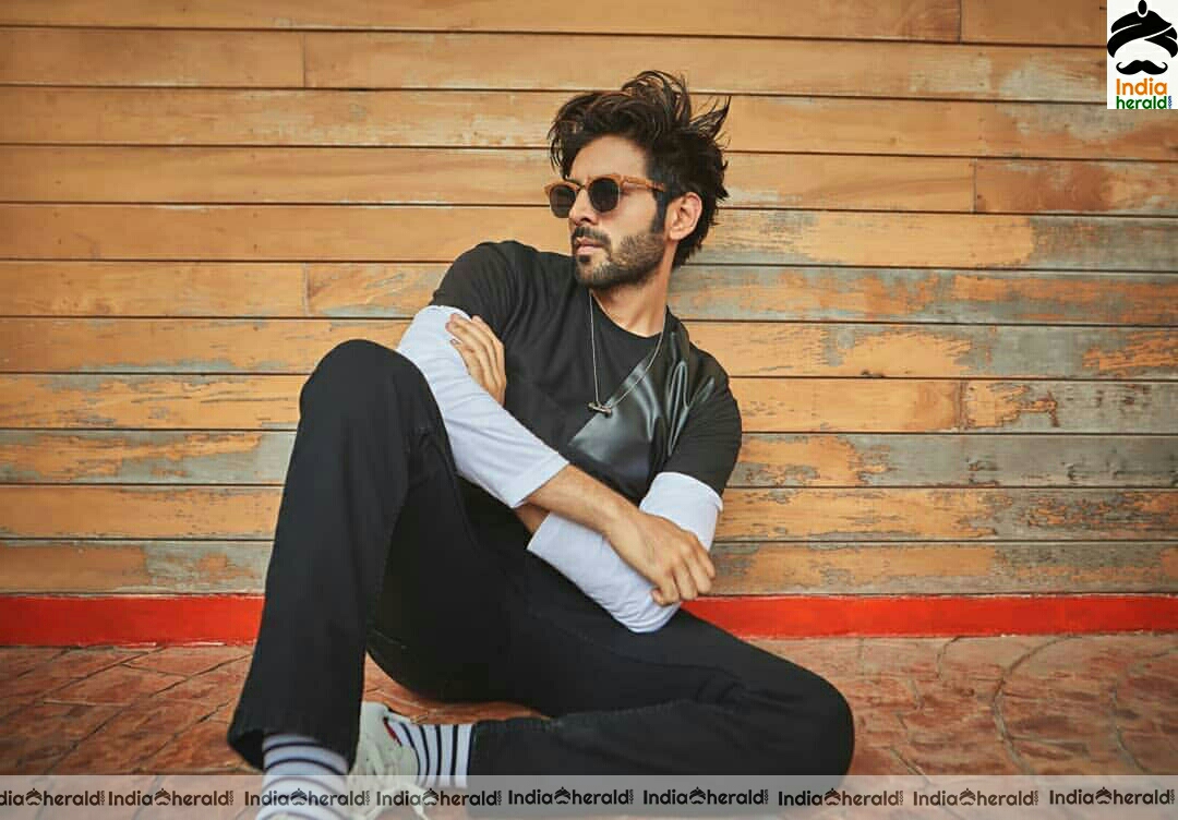 Karti Kaaryan Latest Stills