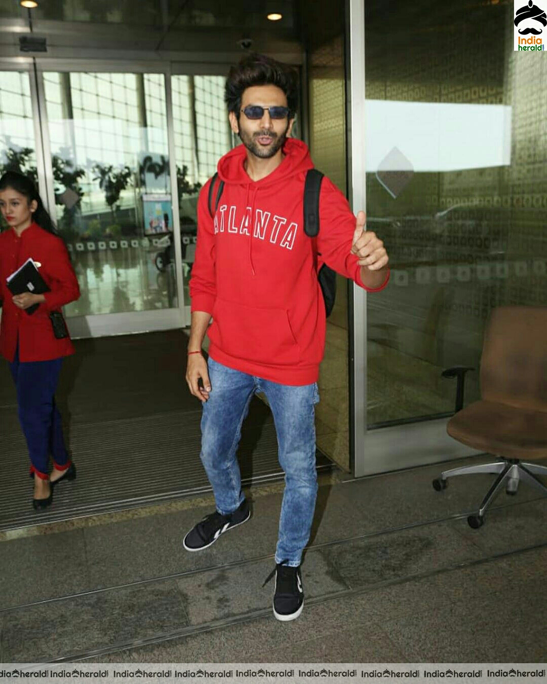 Kartik Aaryan Latest clicks Spotted Delhi airport