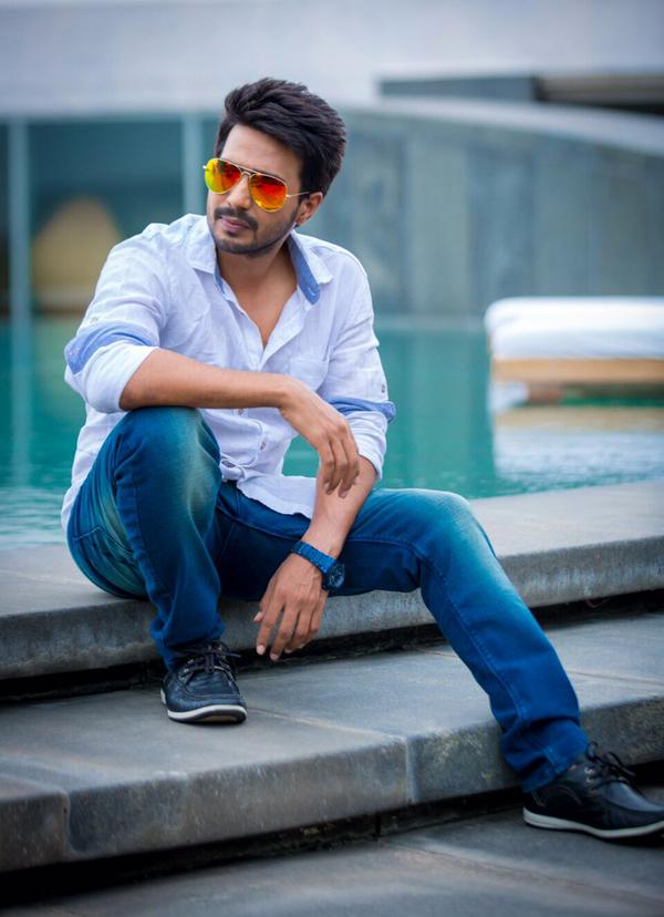 Latest Photoshoot Of Actor Vishnu Vishal Set 2