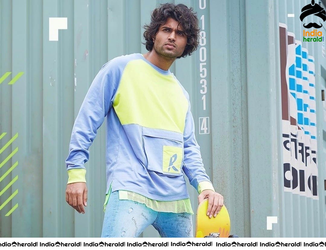 Latest Stills of Handsome Rowdy Vijay Deverakonda