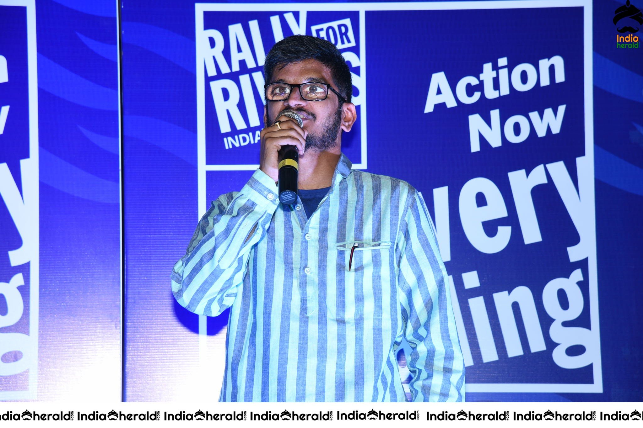 Lyricist Ananta Sriram latest Clicks Set 2