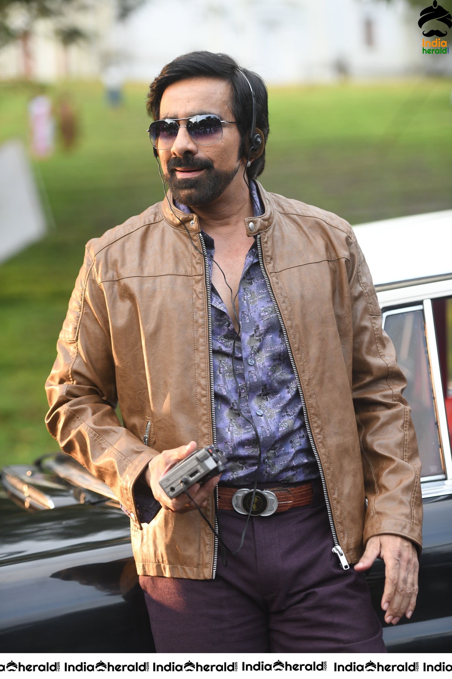 Mass Maharaja Ravi Teja Disco Raja Working stills