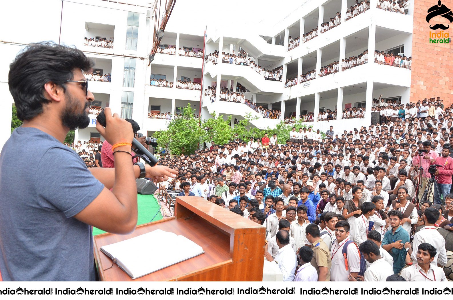 Nani Promoting Gang Leader Movie At VVIT College Set 4