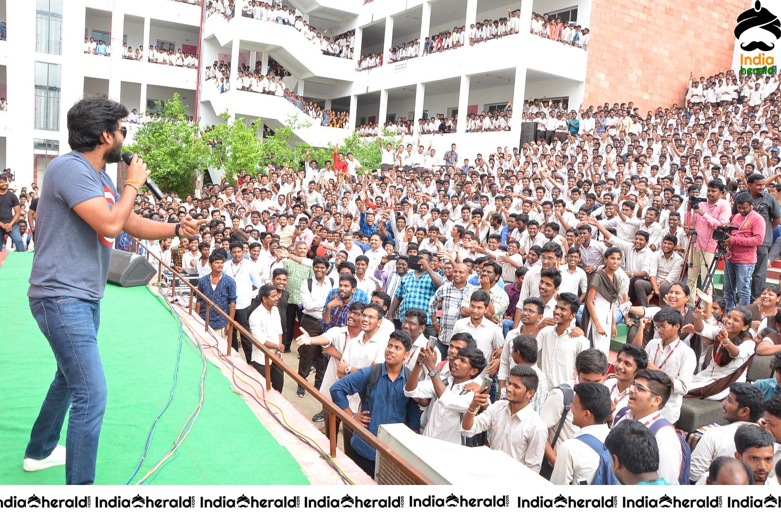 Nani Promoting Gang Leader Movie At VVIT College Set 4