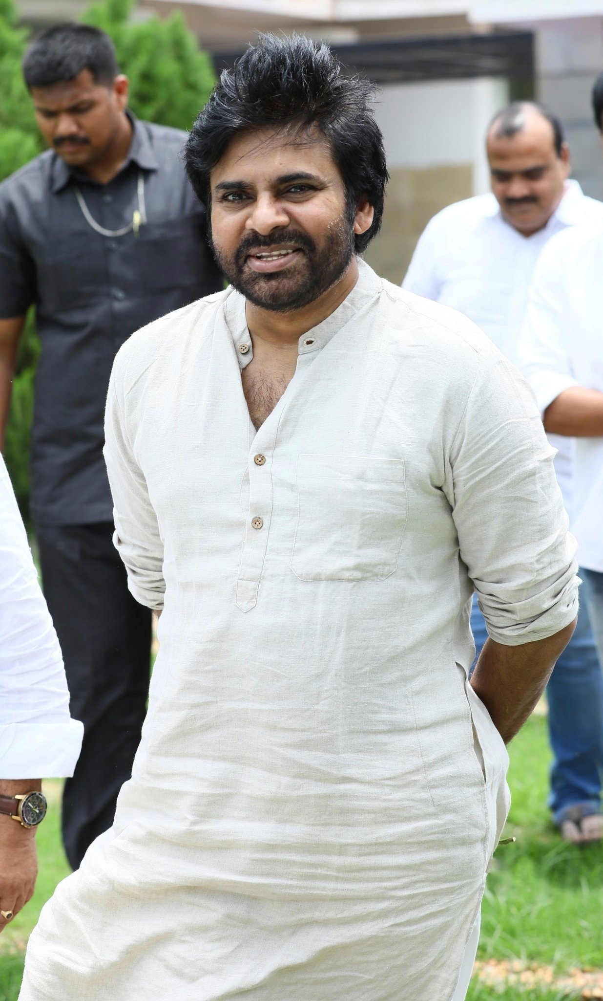 Pawan Kalyan Grand Welcome Stills At Rajhamundry