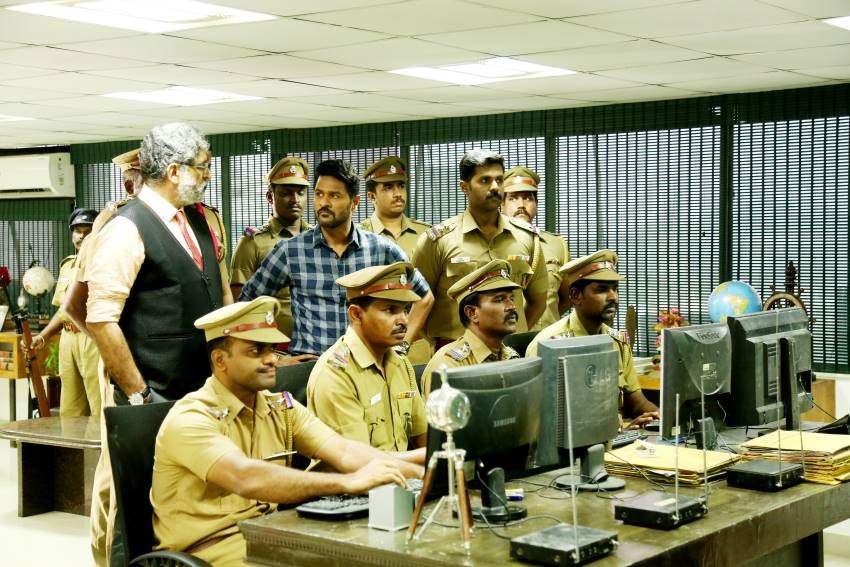 Pon Manickavel Tamil Movie Stills