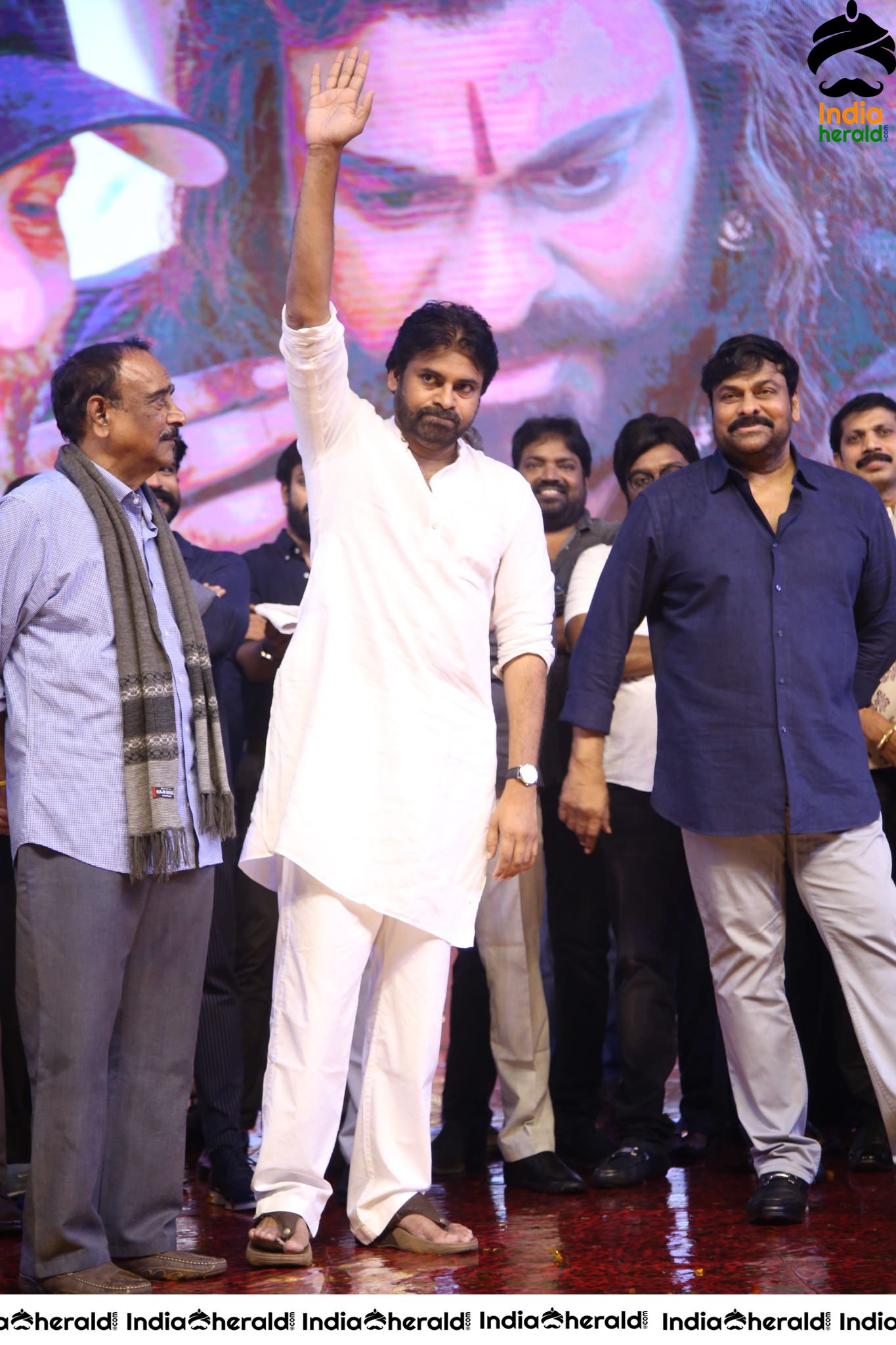 Power Star Pawan Kalyan Powerful Speech Photos Set 1