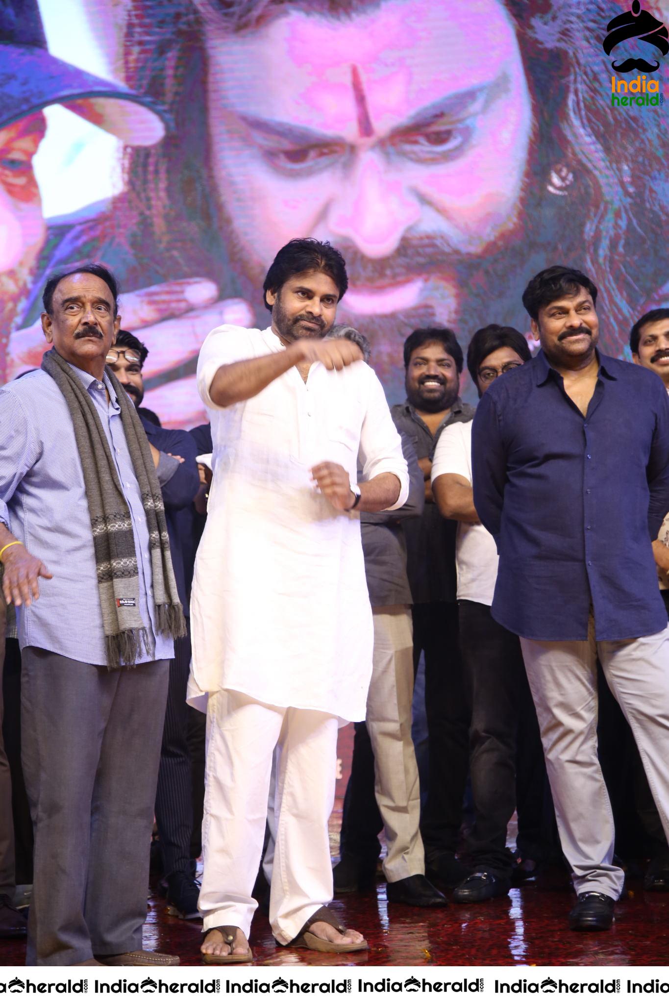 Power Star Pawan Kalyan Powerful Speech Photos Set 1