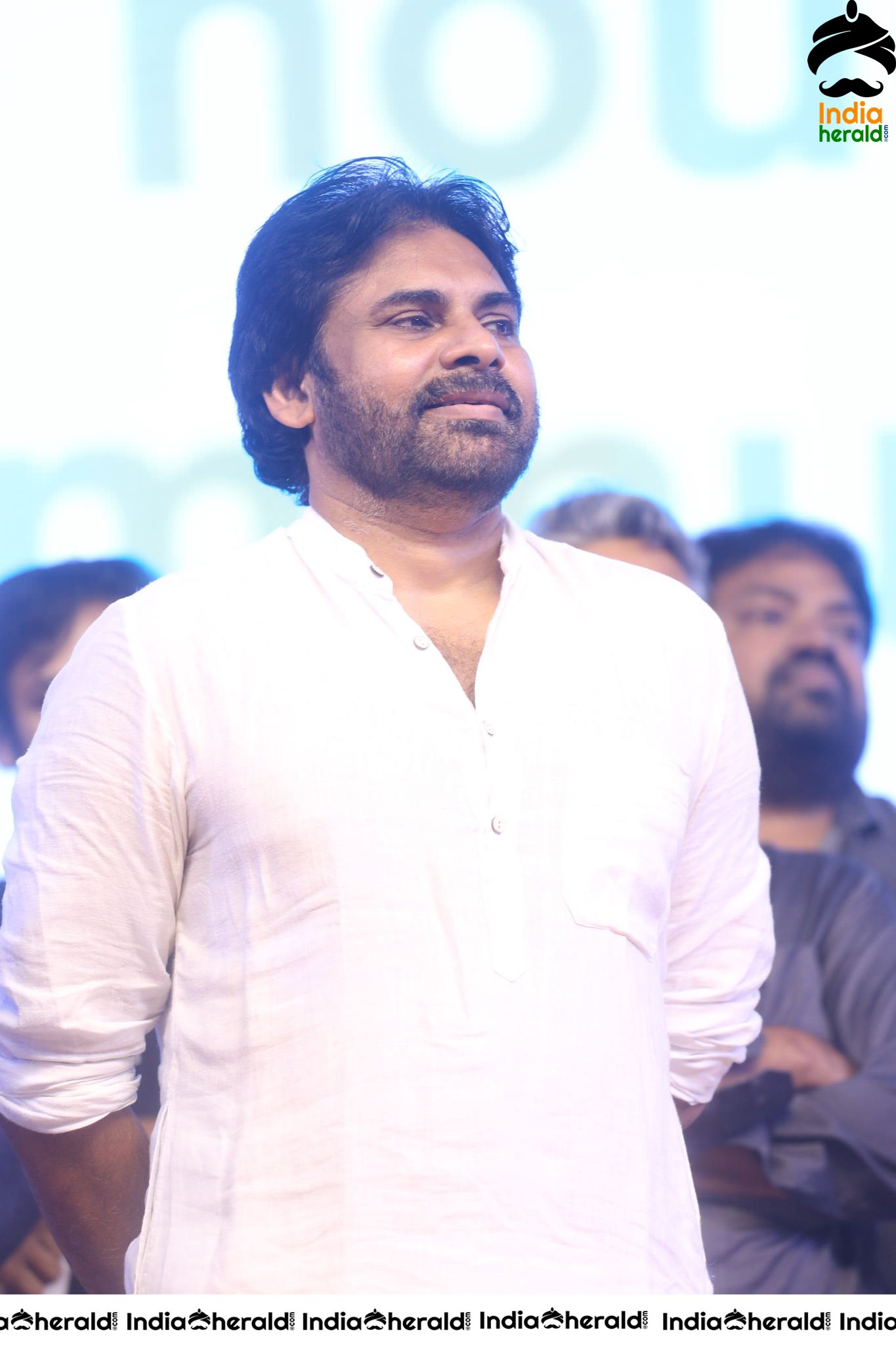 Power Star Pawan Kalyan Powerful Speech Photos Set 1