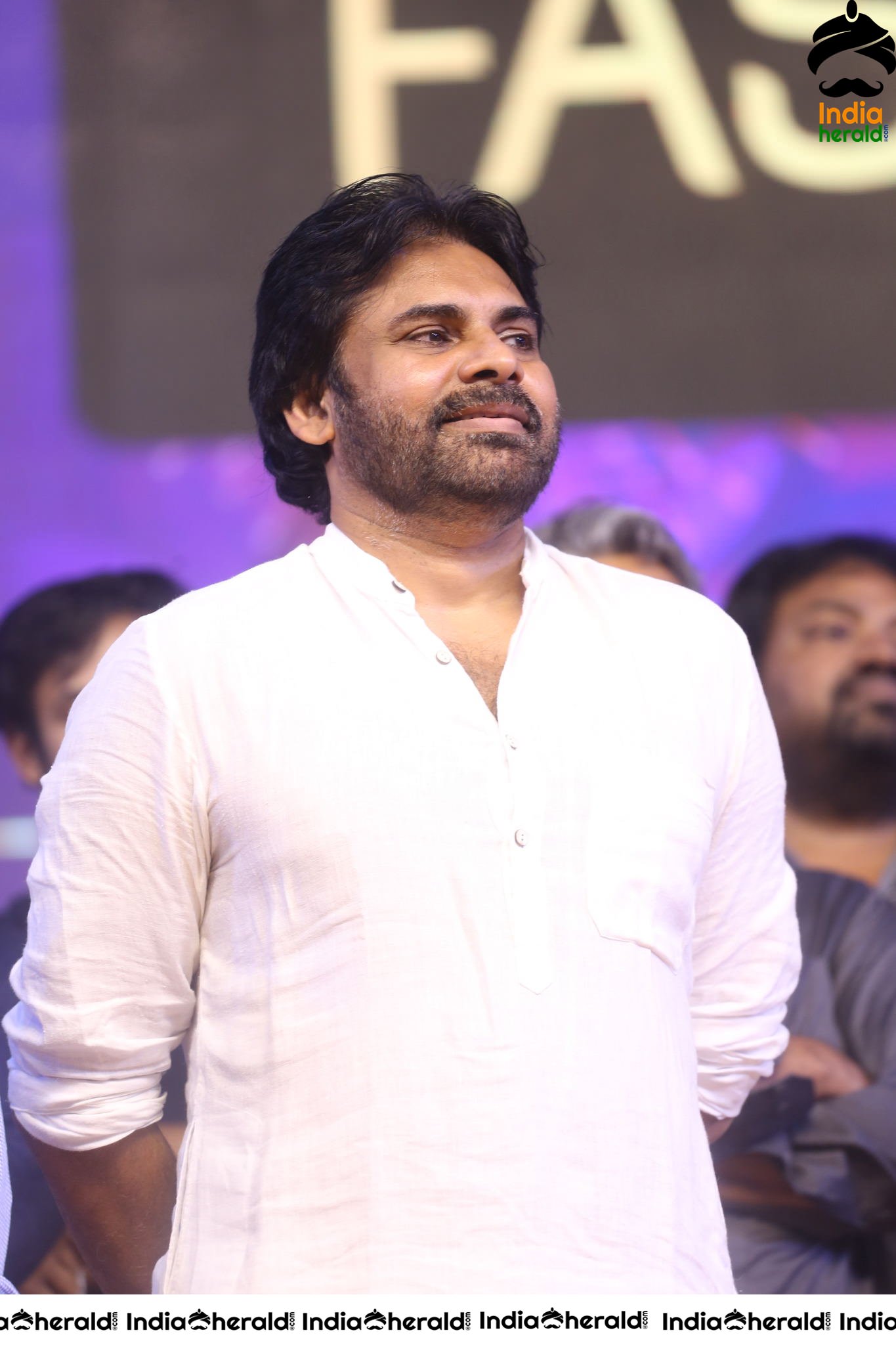 Power Star Pawan Kalyan Powerful Speech Photos Set 1