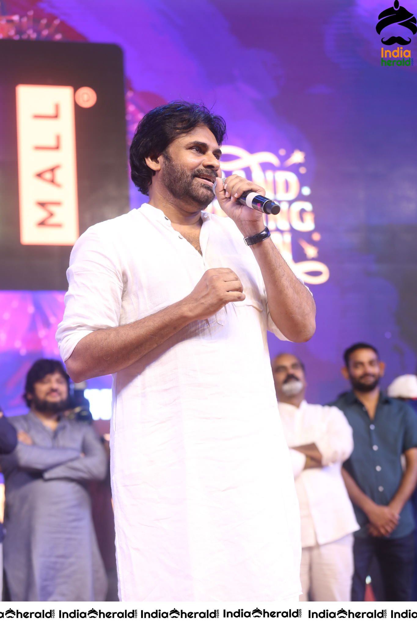 Power Star Pawan Kalyan Powerful Speech Photos Set 2