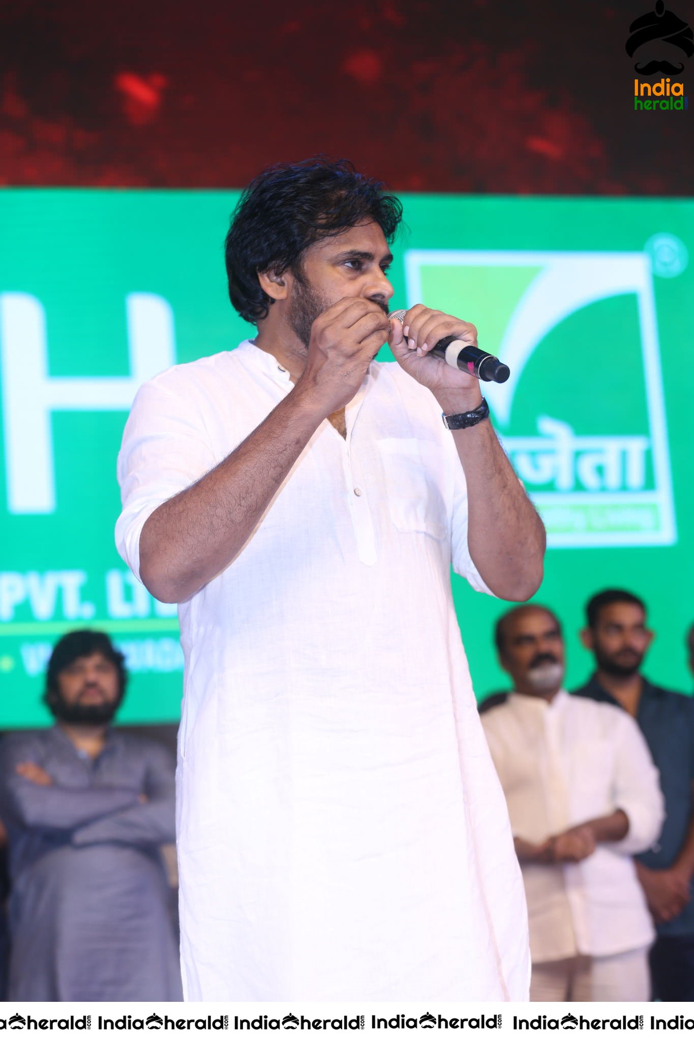 Power Star Pawan Kalyan Powerful Speech Photos Set 3