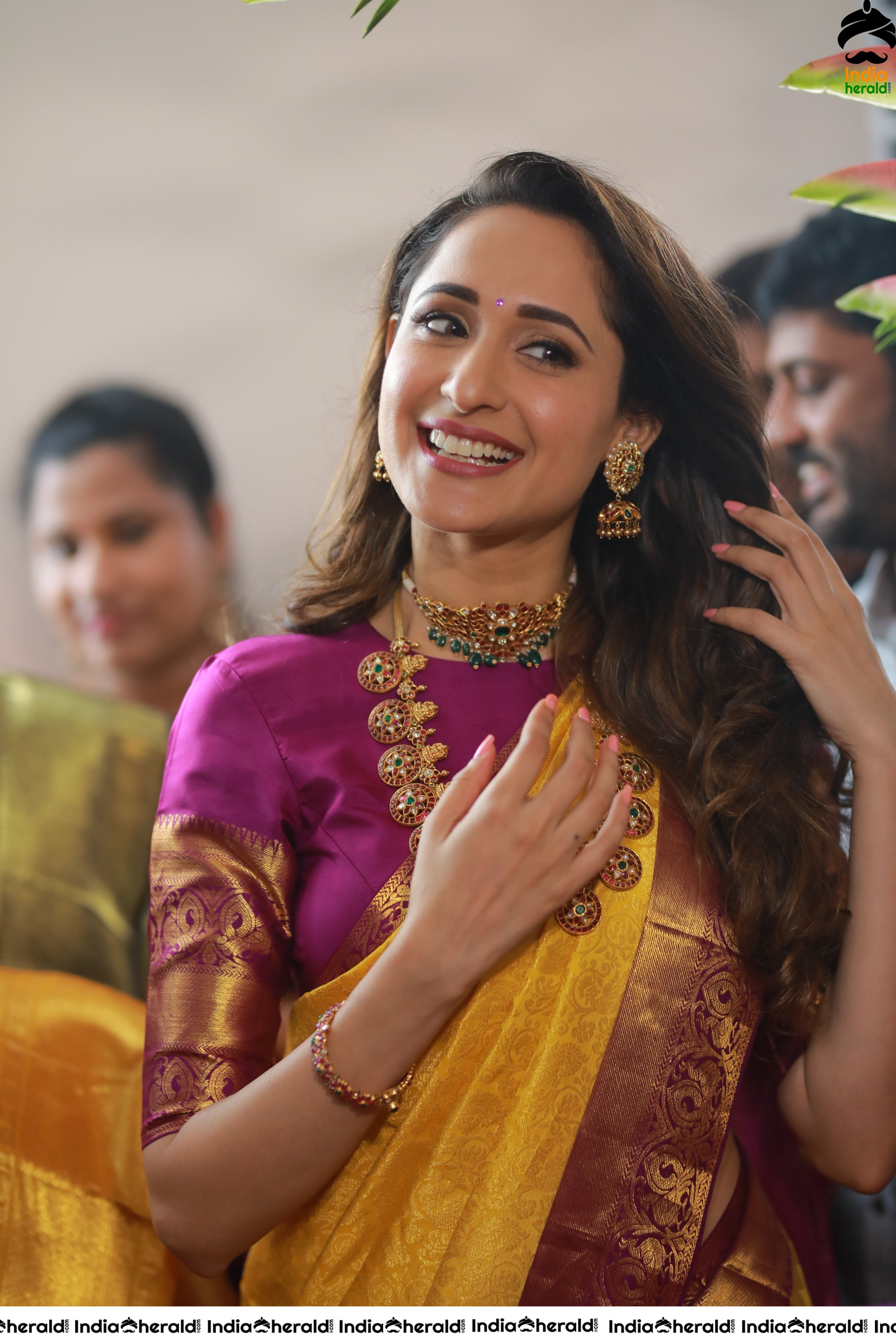 Pragya Jaiswal Solo HD Shots at Jewellery Shop Opening Set 1