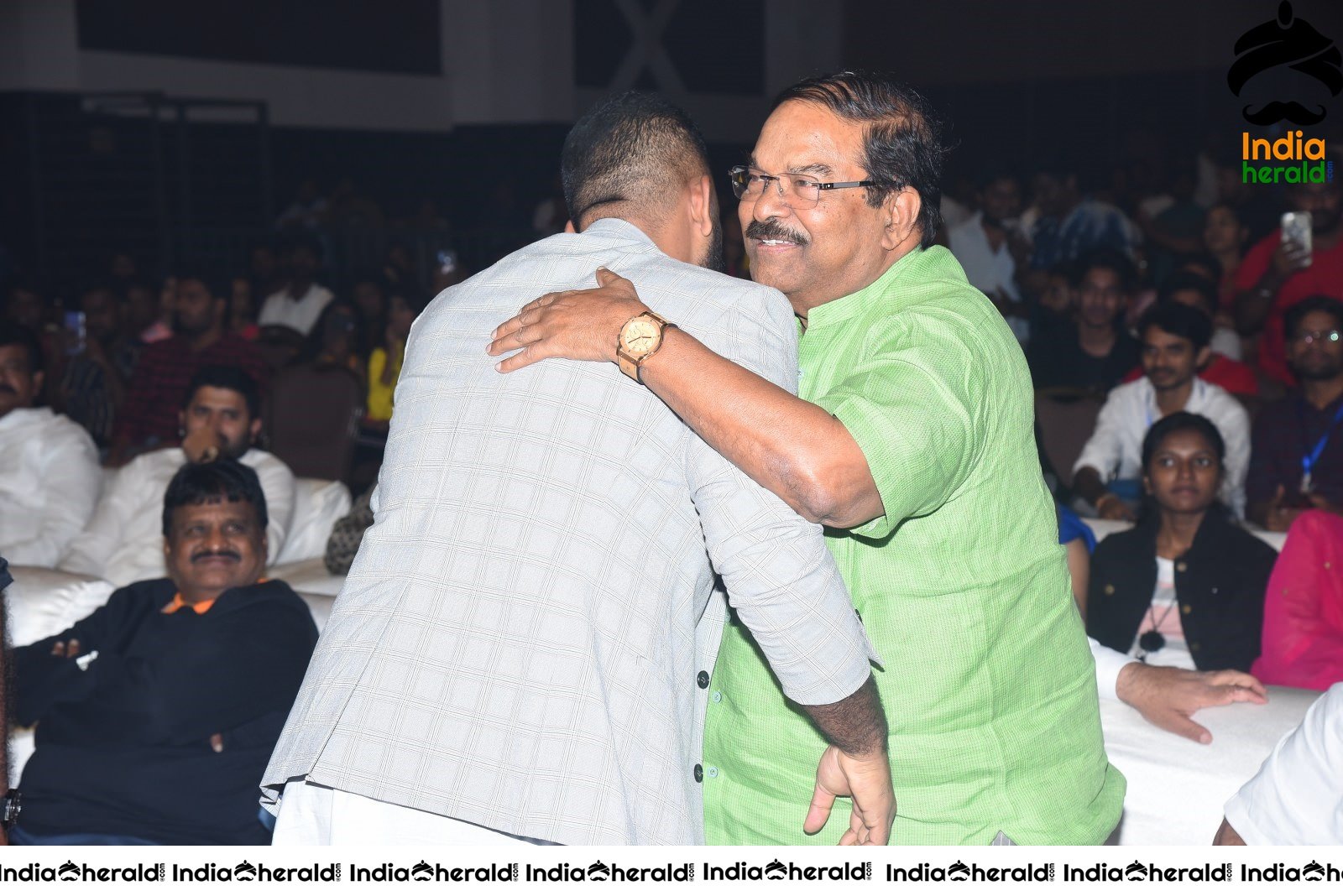 Producer of MMC enters the stage