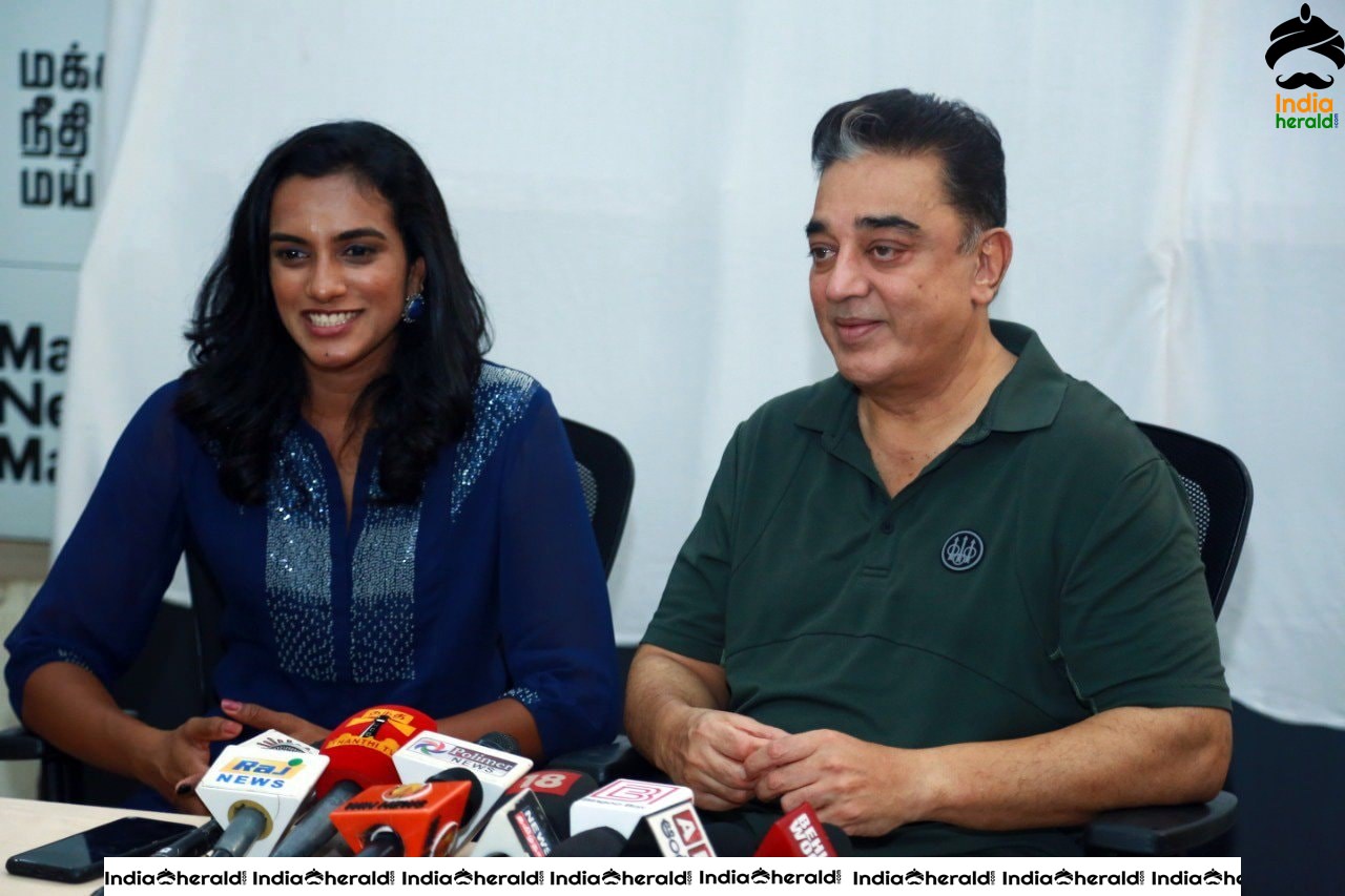PV Sindhu met Kamal Haasan at MNM Office