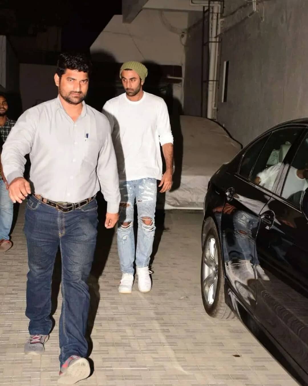 Ranbir Kapoor Spotted Outside His Home In Mumbai