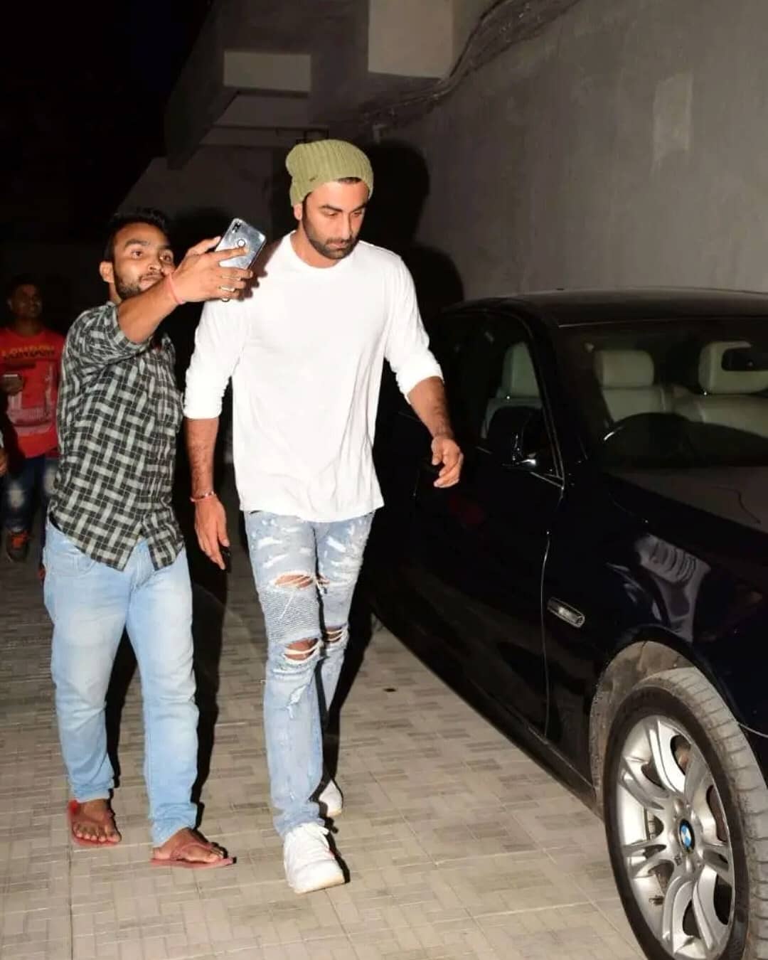 Ranbir Kapoor Spotted Outside His Home In Mumbai